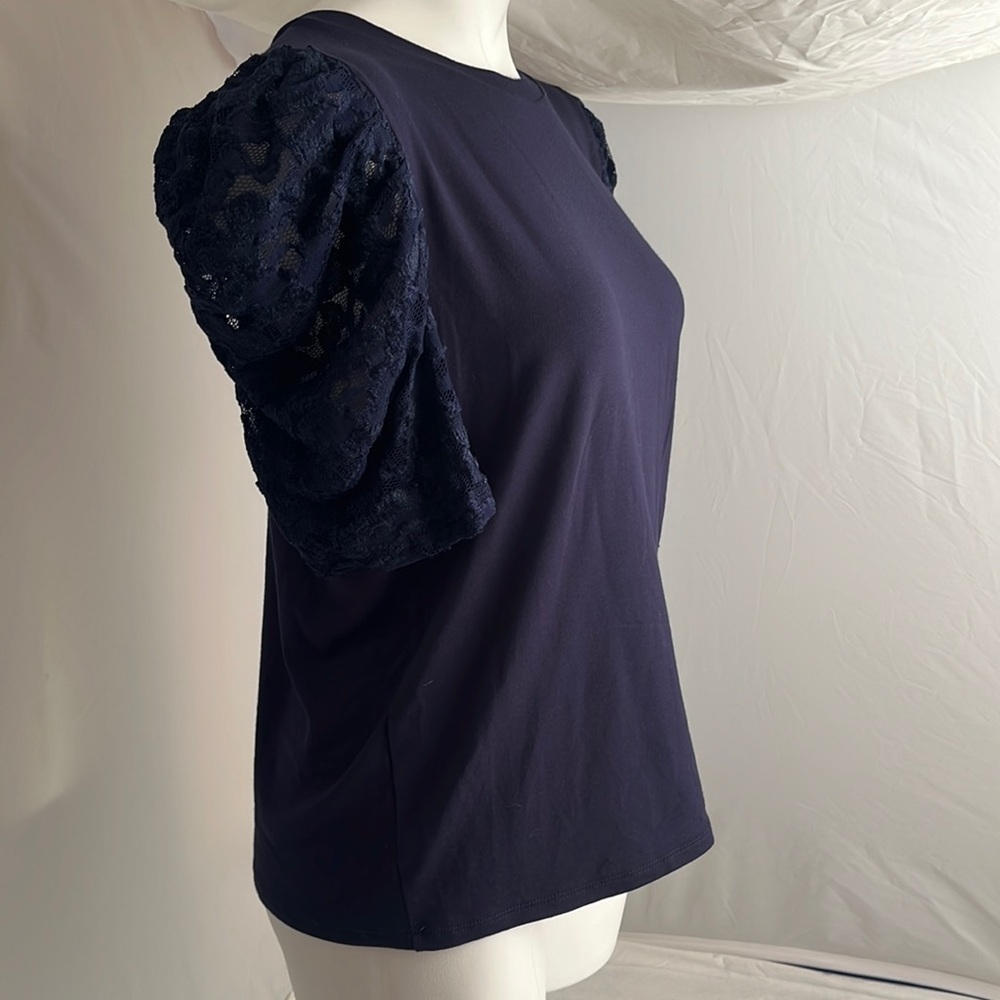 Ariella navy crew neck top with lace sleeves L - Picture 2 of 8